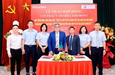 Lễ trao hợp đồng cung cấp thiết bị phủ PVD giữa Công ty Sen vòi Viglacera với Protec Surface Technologies S.r.l